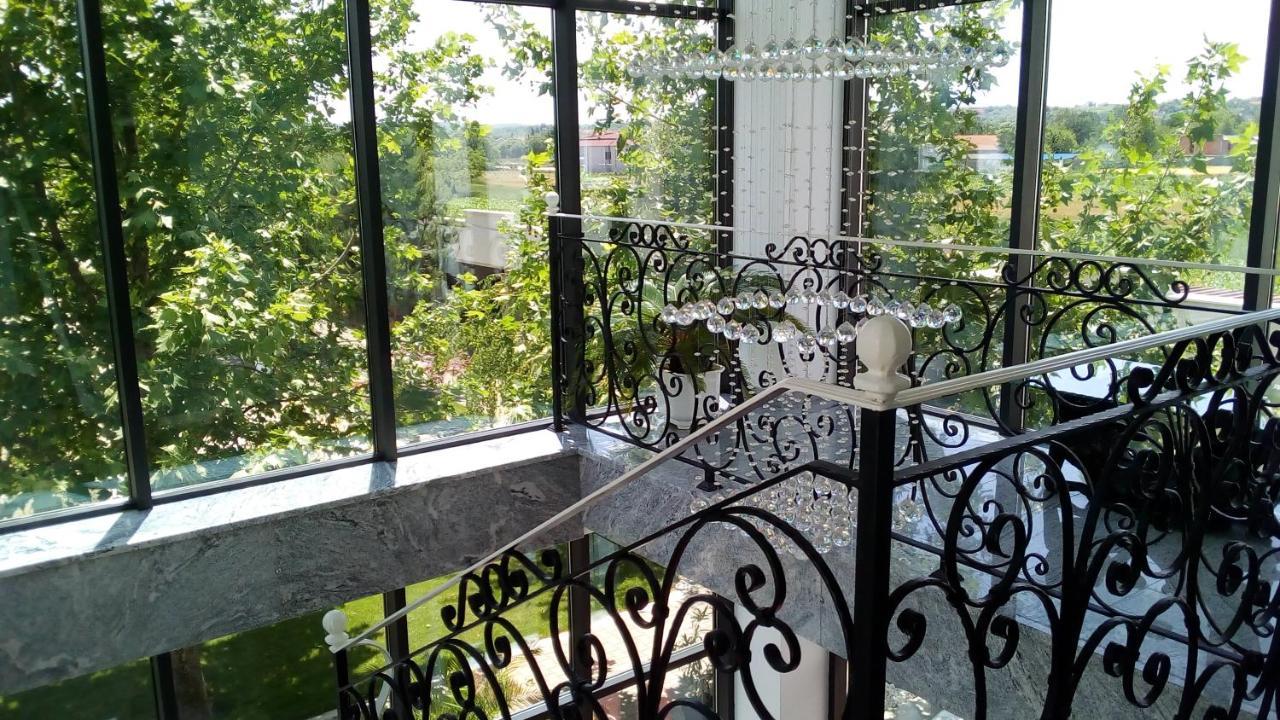 Mesecev Konak Bed & Breakfast Nis Luaran gambar